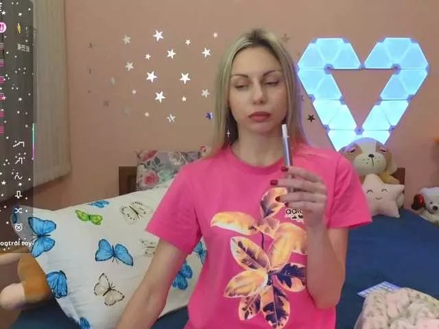 Offline --LiMoNaDiK-- on BongaCams