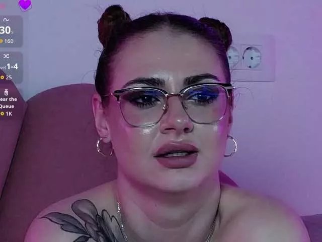 AbbyWhite on BongaCams 