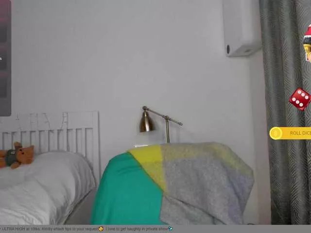 Offline agnes-lunee on BongaCams