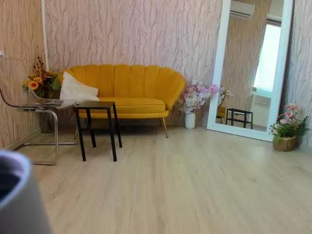 AishaRouhi on BongaCams 