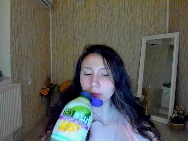 AishaRouhi on BongaCams 