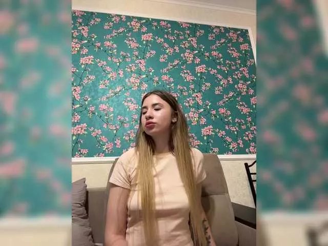 Freechat alizii on BongaCams