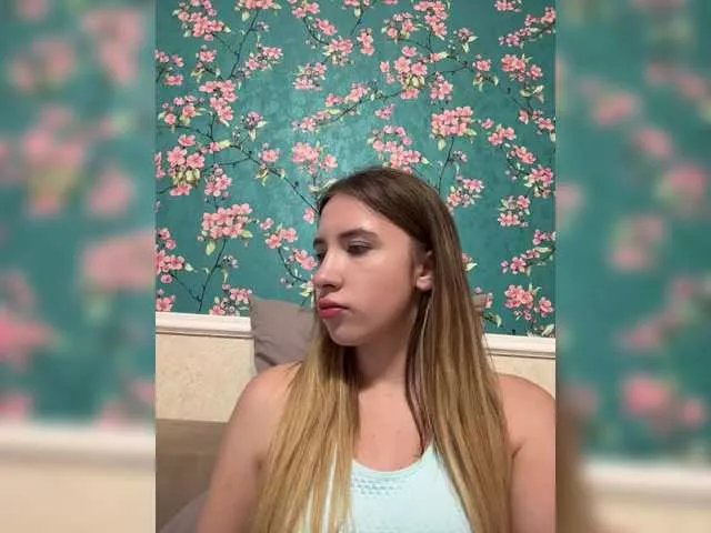 Freechat alizii on BongaCams