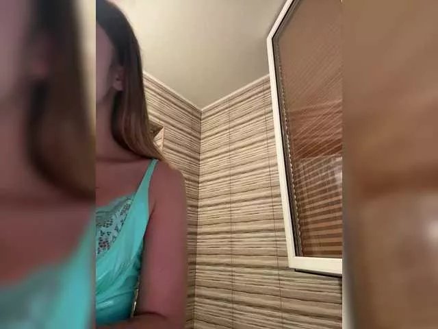 Freechat alizii on BongaCams