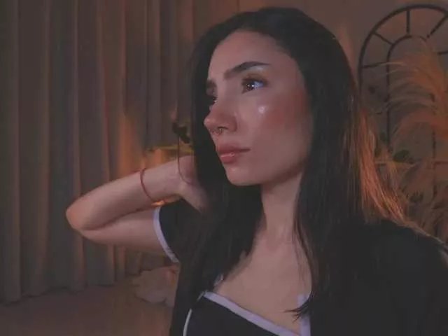 Offline AmyArmstrong on BongaCams