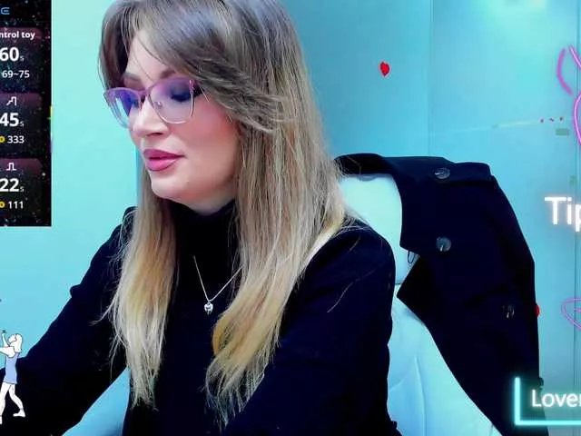 Freechat anyarosses on BongaCams