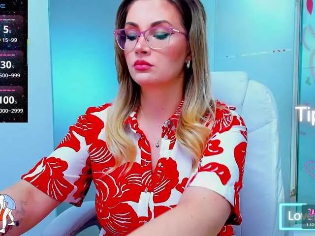 Freechat anyarosses on BongaCams