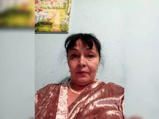 Offline asya18 on BongaCams