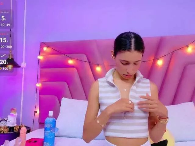 Freechat Beautifulskinny18 on BongaCams