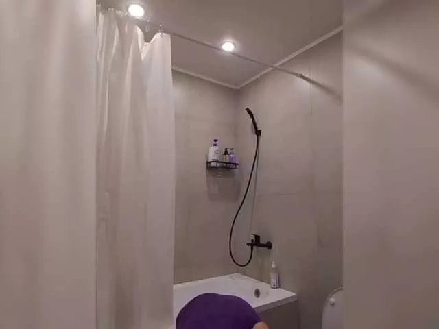 Offline Bogina2 on BongaCams