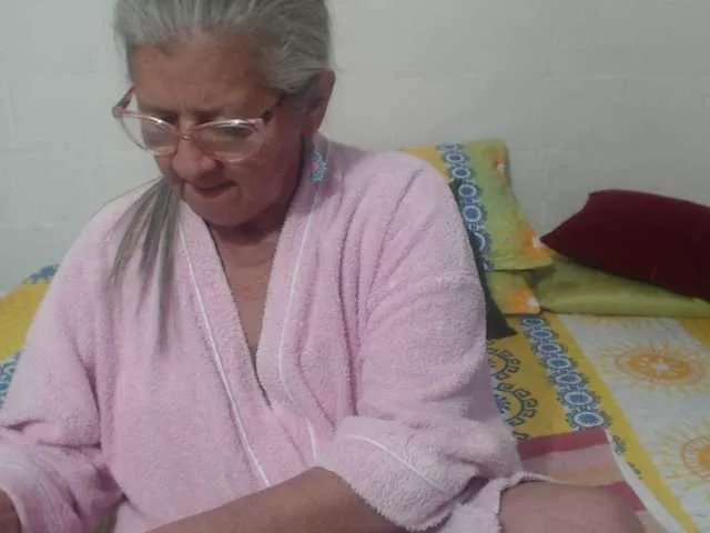 Freechat candy-mature on BongaCams