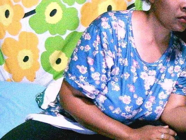 Freechat Chamnah on BongaCams