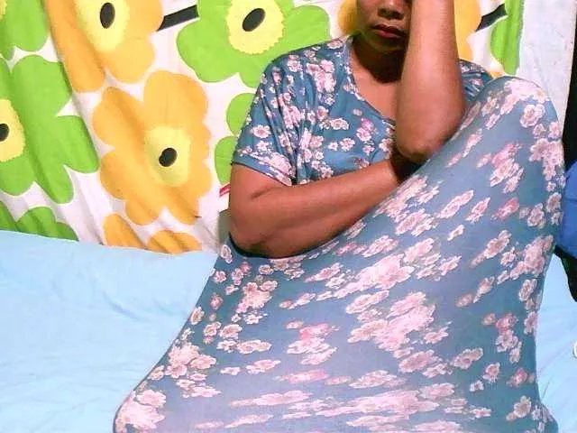 Freechat Chamnah on BongaCams