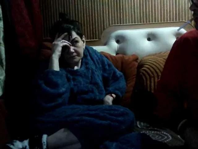 coupleofcoolx on BongaCams 