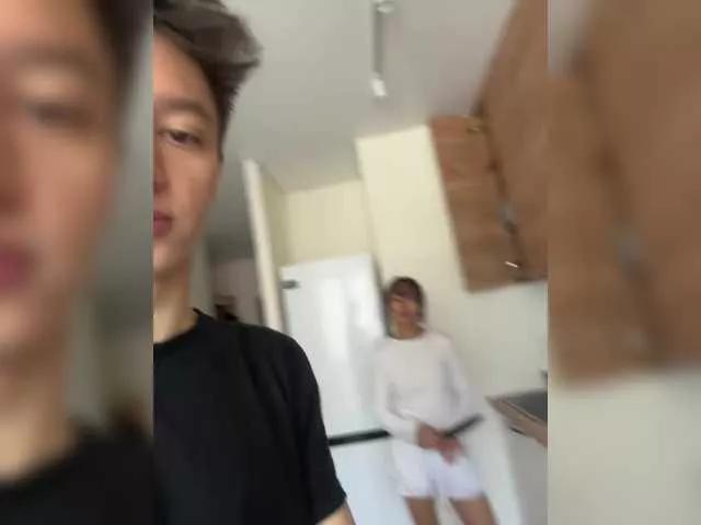 Couplez on BongaCams 