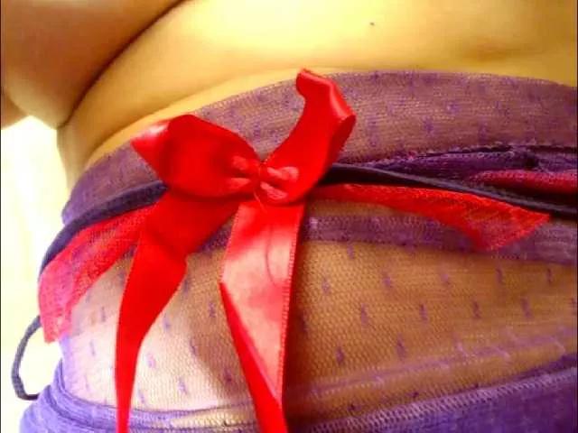 Elena7564 on BongaCams 