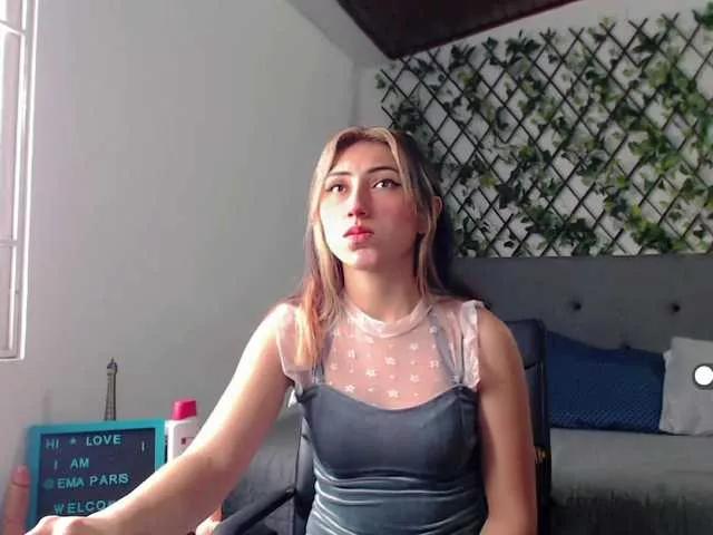 Emaparis on BongaCams 