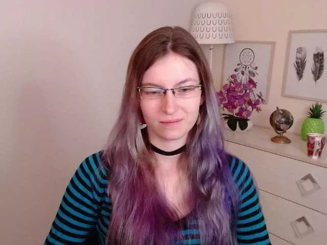EmmaHeart on BongaCams 