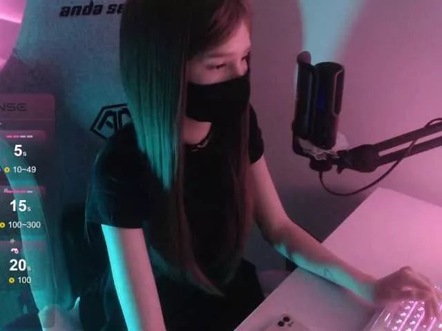 Freechat Evo4kaStorm on BongaCams