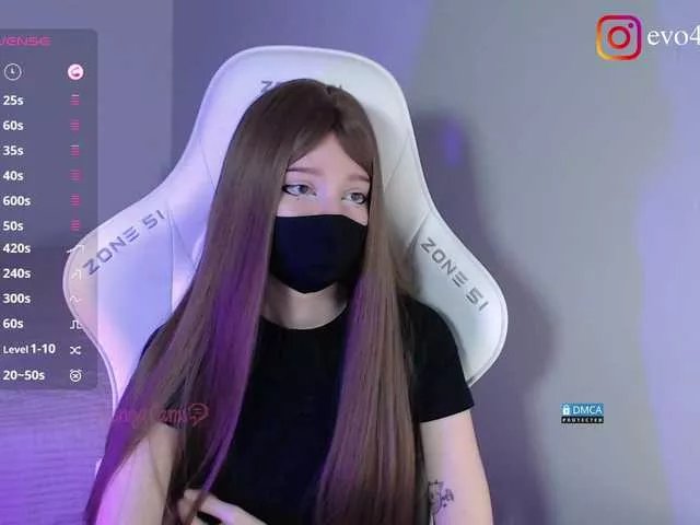 Freechat Evo4kaStorm on BongaCams
