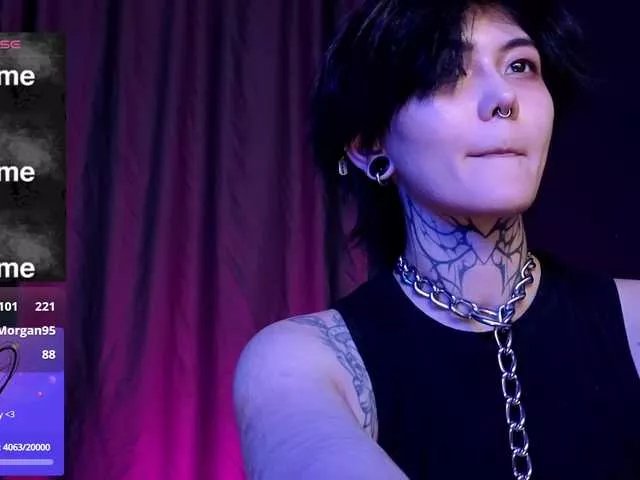 Offline GothXRaven on BongaCams
