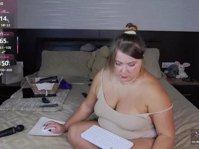 Offline HairyCrotch on BongaCams