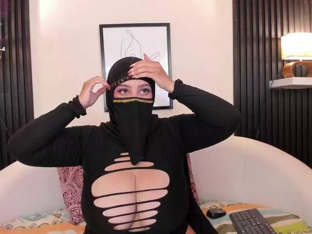 hana-falak on BongaCams 