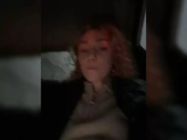 Offline Janchi- on BongaCams