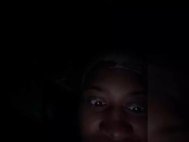 Offline Kiarichikito1 on BongaCams