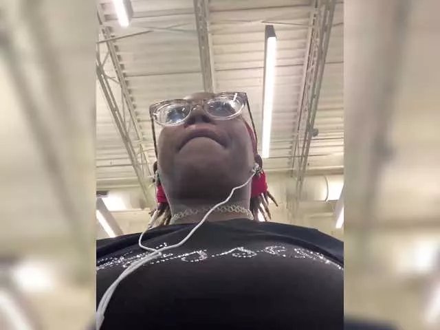 Offline Kiarichikito1 on BongaCams