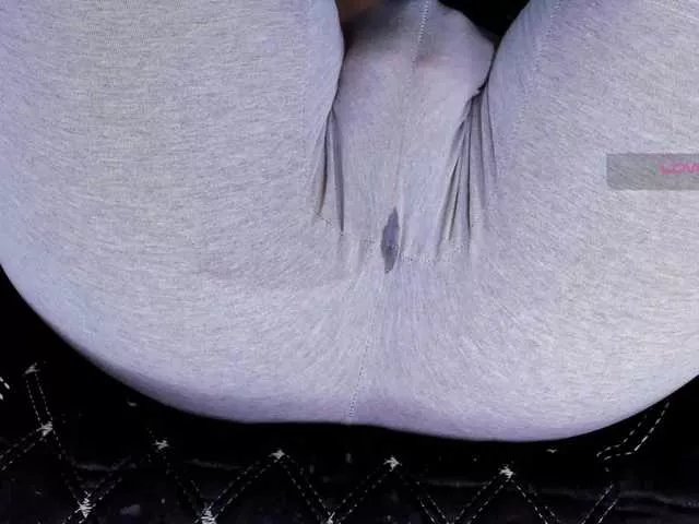 Offline Kira-Kell on BongaCams