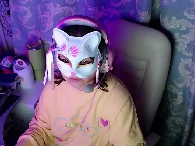 Offline kotenya on BongaCams