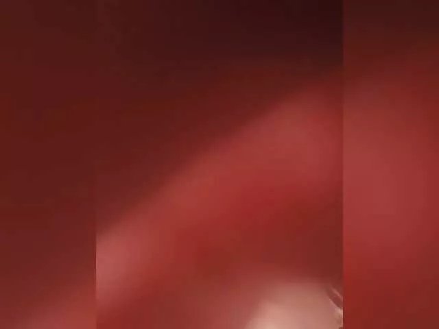 Offline LiaLucos on BongaCams