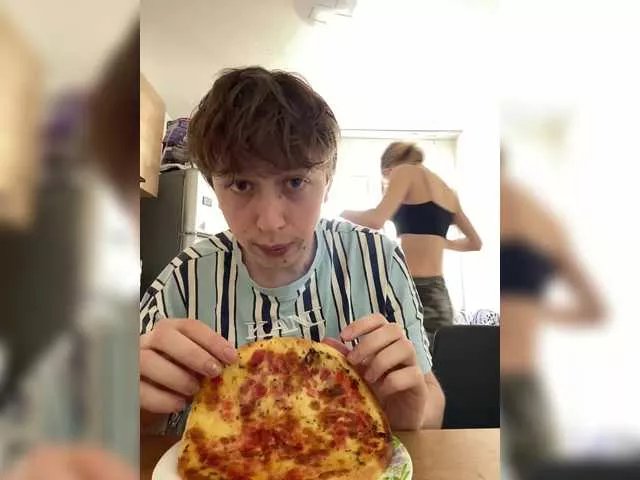 Offline LinaTwins on BongaCams