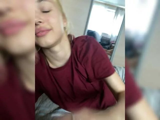 Offline LinaTwins on BongaCams