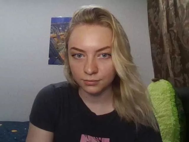 Offline LinkaMalinka on BongaCams