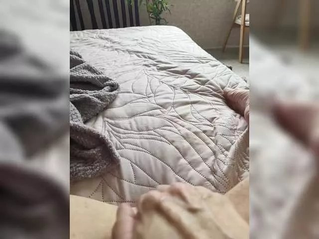 Offline lulu15a on BongaCams