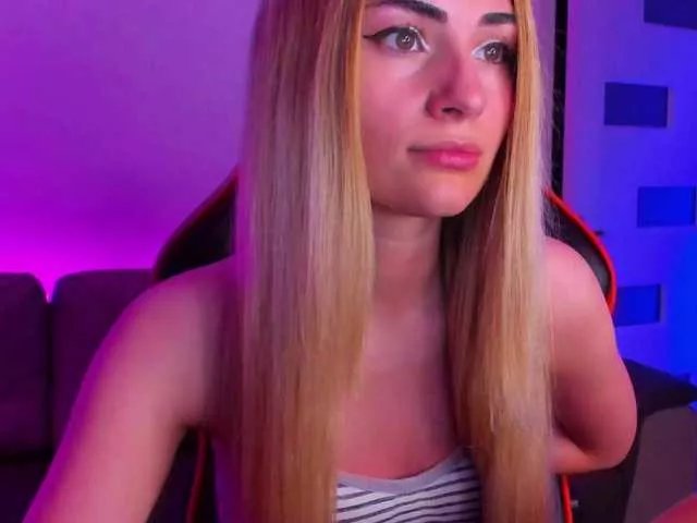 Freechat meow on BongaCams