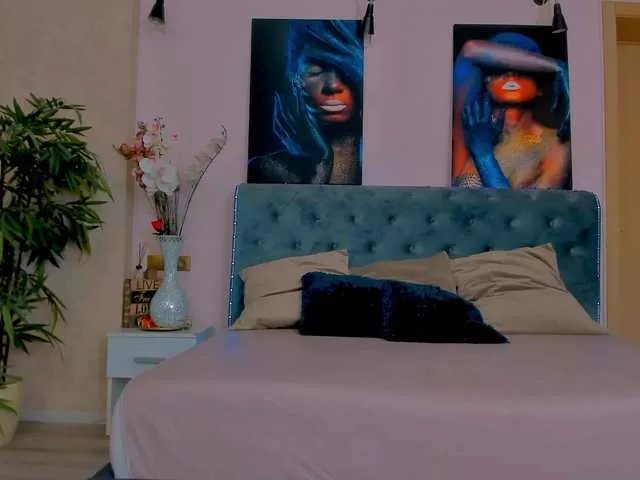 Freechat MichelleReys on BongaCams