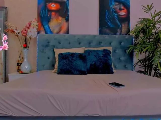 Freechat MichelleReys on BongaCams