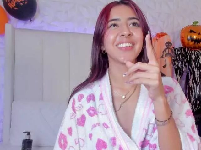 Freechat Miranda-Rogers on BongaCams