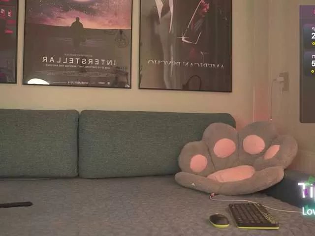 Offline MiraWair on BongaCams