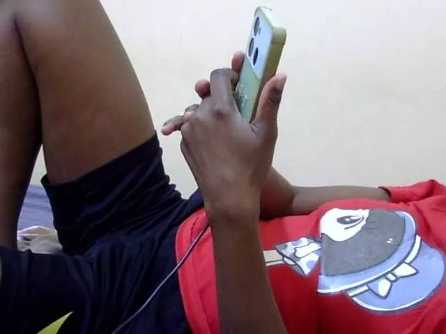 Offline Miss-beauty on BongaCams