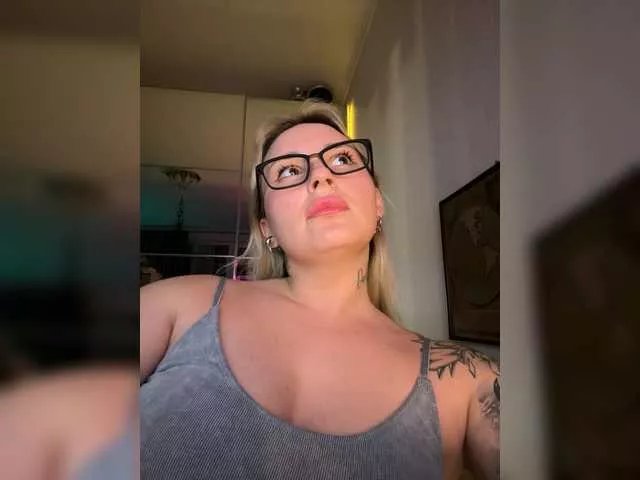 Offline Miss-Fetish on BongaCams