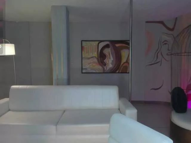 Freechat NiaHolland on BongaCams