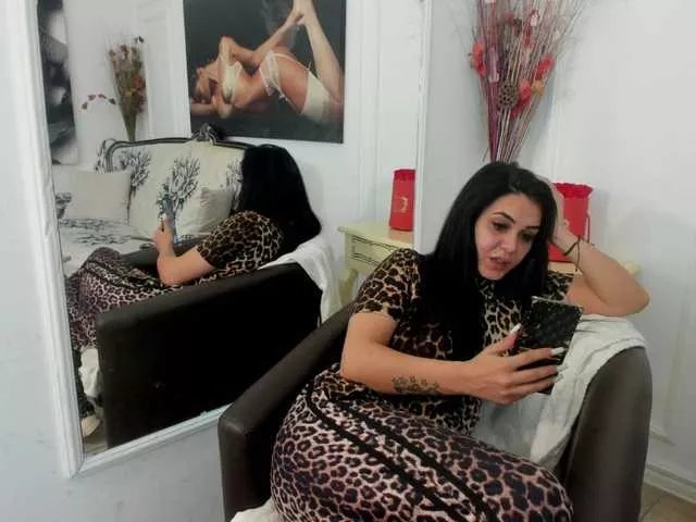 Offline NicoleKateee on BongaCams