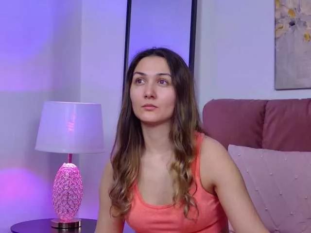 NicoleLegh on BongaCams 
