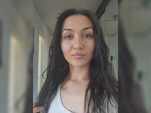 NicoleLegh on BongaCams 