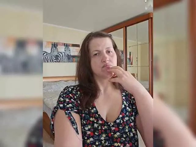 Offline nimfastar77 on BongaCams