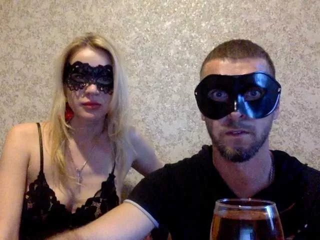 Offline Oly-Alex on BongaCams